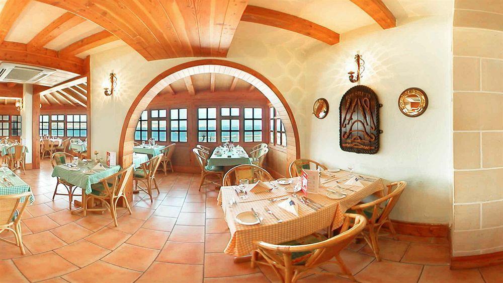 The Mediterranea Hotel & Suites 세인트폴스베이 외부 사진